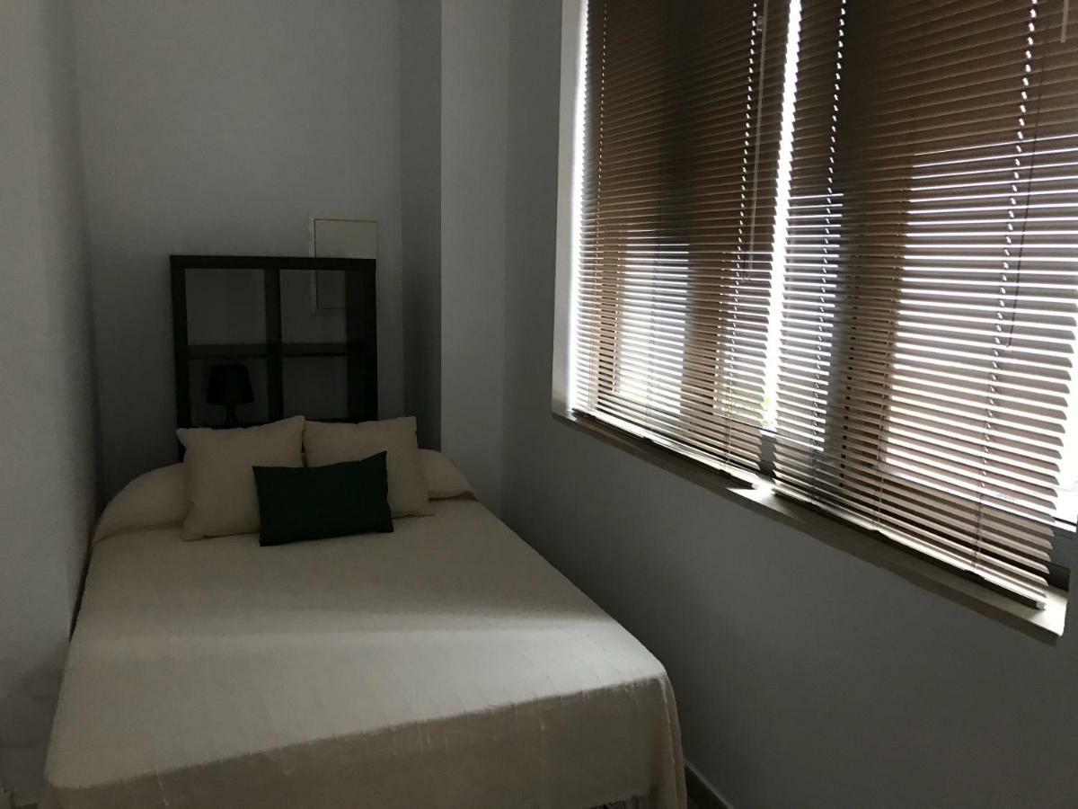 Apartamento/Loft En Zona Centrica I Wifi Χέρεζ Εξωτερικό φωτογραφία