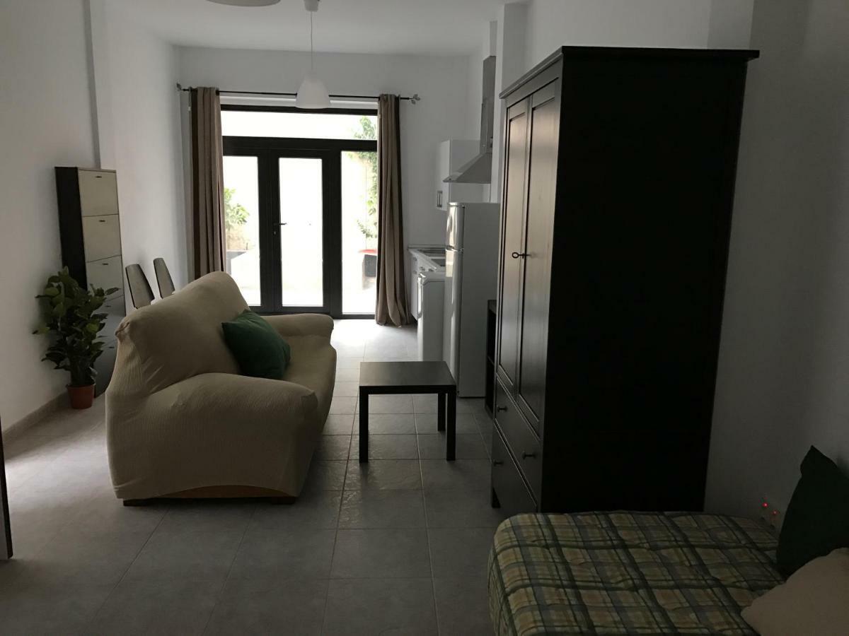 Apartamento/Loft En Zona Centrica I Wifi Χέρεζ Εξωτερικό φωτογραφία